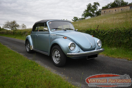 VOLKSWAGEN COCCINELLE CABRIOLET  