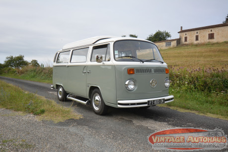 VOLKSWAGEN CAMPER