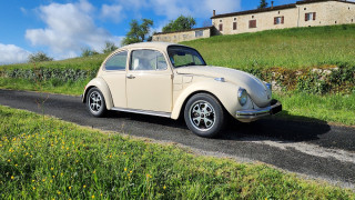 VOLKSWAGEN COCCINELLE  1302