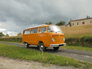 VOLKSWAGEN COMBI DEVON