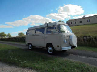 VOLKSWAGEN COMBI WESTFALIA