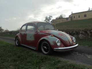 VOLKSWAGEN COCCINELLE  