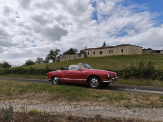 VOLKSWAGEN KARMANN GHIA CABRIOLET